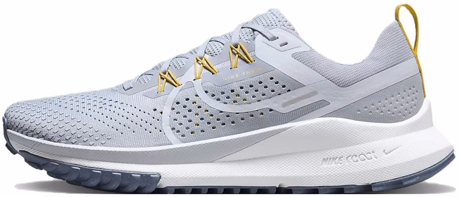 Nike React Pegasus Trail 4 'Kelabu Serigala Emas Saturn' FJ4733-001 Buy Nike React Pegasus Trail 4 'Kelabu Serigala Emas Saturn' FJ4733-001