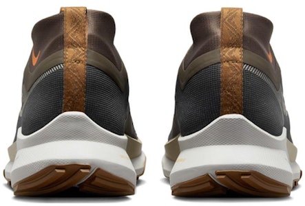 ナイキ リアクト ペガサス トレイル 4 GTX アンスラ/エール FD5841-001 Lookbook ナイキ リアクト ペガサス トレイル 4 GTX アンスラ/エール FD5841-001