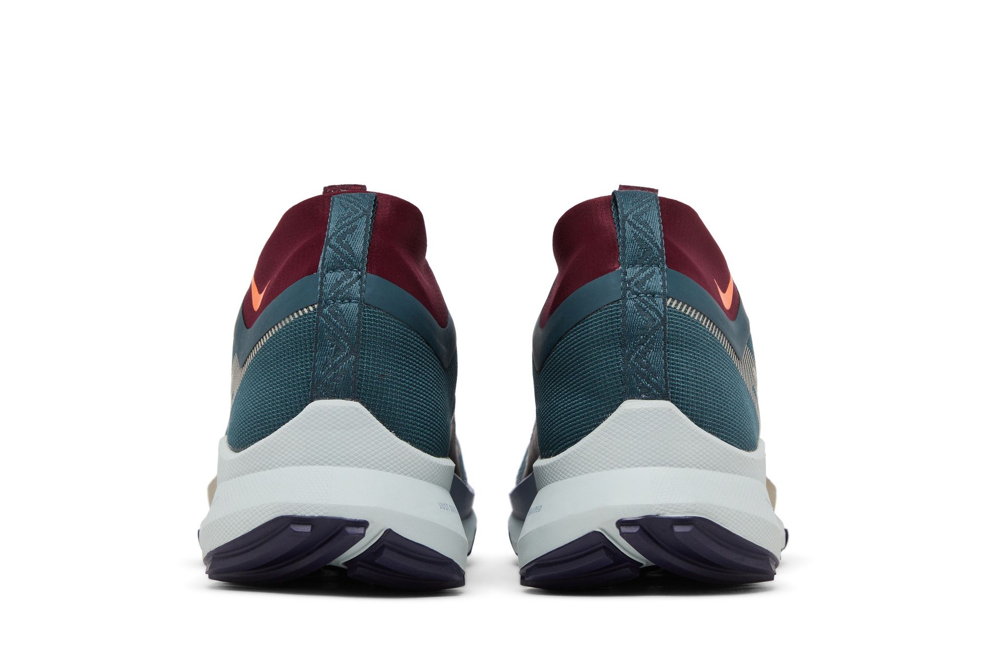 Sizing Nike React Pegasus Trail 4 GORE-TEX 'Deep Jungle Night Maroon' DJ7926-302