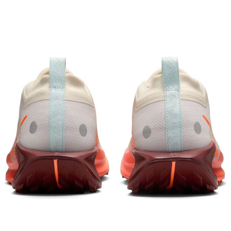 Lookbook Nike Pegasus Trail 5 GORE-TEX 'Sail Hyper Crimson' FQ0908-104