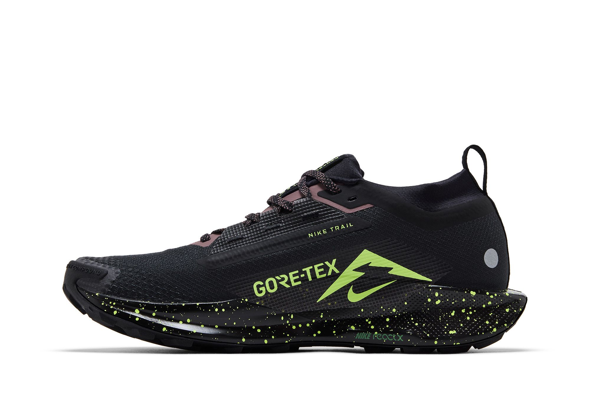 Lookbook Nike React Pegasus Trail 5 Gore-Tex Nero Phantom Volt Ghiaccio FQ0908-014