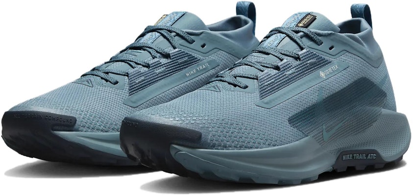 Nike React Pegasus Trail 5 Gore-Tex Biru Silver Navy FQ0908-005 Lookbook Nike React Pegasus Trail 5 Gore-Tex Biru Silver Navy FQ0908-005