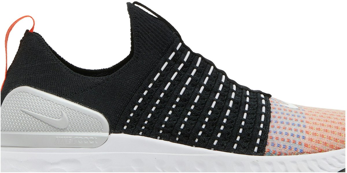 Nike React Phantom Run Flyknit 2 ''Noir Équipe Orange'' DQ7647-001 Lookbook Nike React Phantom Run Flyknit 2 ''Noir Équipe Orange'' DQ7647-001