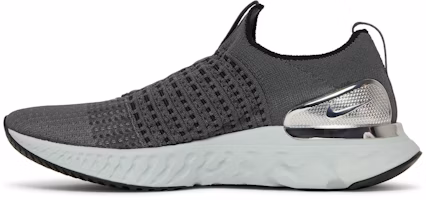 Nike React Phantom Run Flyknit 2 'Abu Besi Perak' CJ0277-006 Lookbook Nike React Phantom Run Flyknit 2 'Abu Besi Perak' CJ0277-006