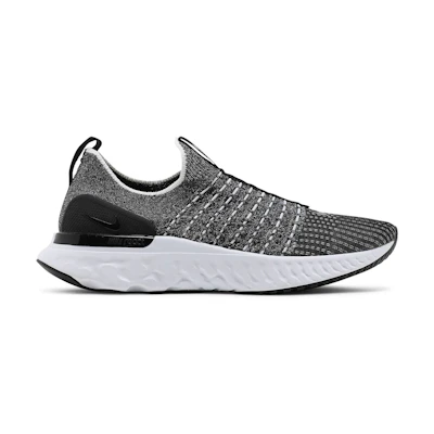 (W) Nike React Phantom Run Flyknit 2 'Oreo'