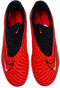 Nike React Phantom Run Flyknit 2 休閒百搭 防滑耐磨 足球鞋 男款 紅黑 Lookbook Nike React Phantom Run Flyknit 2 休閒百搭 防滑耐磨 足球鞋 男款 紅黑