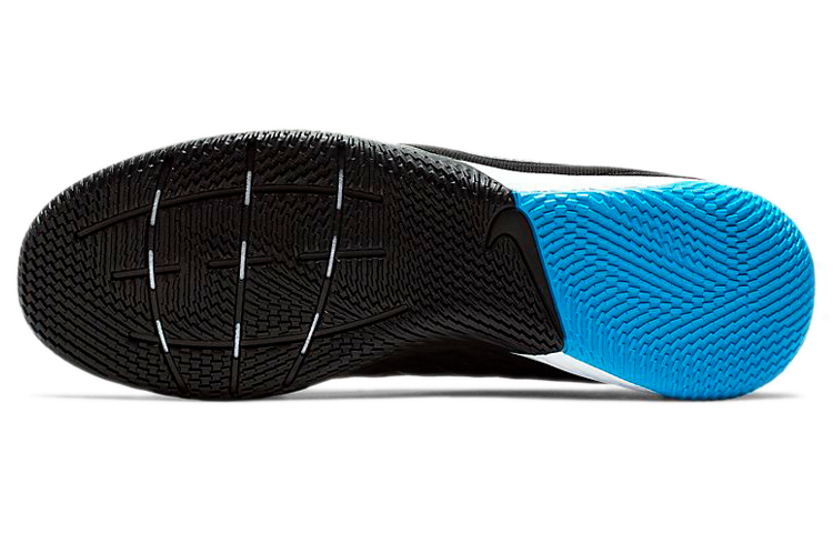 Details for Nike React Tiempo Legend 8 Pro IC 黑藍