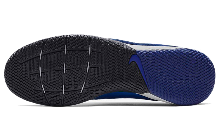 Details for 나이키 리액트 티엠포 레전드 8 프로 IC (실내) AT6134-414