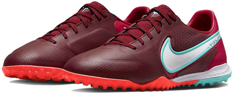 ナイキ リアクト ティエンポ レジェンド 9 プロ TF "チームレッド" DA1192-616 Lookbook ナイキ リアクト ティエンポ レジェンド 9 プロ TF "チームレッド" DA1192-616