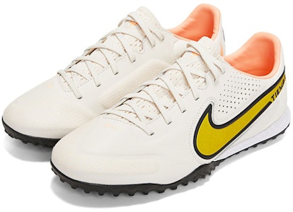 나이키 리액트 티엠포 레전드 9 프로 TF '화이트 옐로우' DA1192-002 Lookbook 나이키 리액트 티엠포 레전드 9 프로 TF '화이트 옐로우' DA1192-002