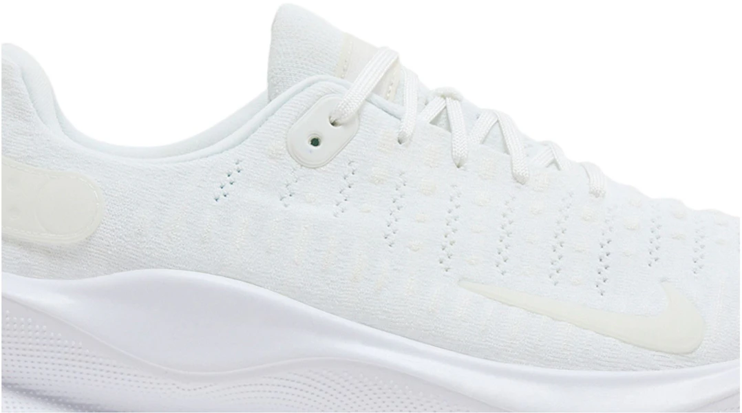 Nike ReactX Infinity Run 4 'Triple White' Zapatillas Blancas Running DR2665-103 Lookbook Nike ReactX Infinity Run 4 'Triple White' Zapatillas Blancas Running DR2665-103