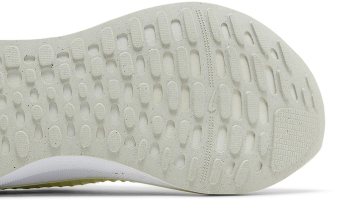 Nike ReactX Infinity Run 4 ''Weiß Licht Lemon Twist'' DR2665-101 Details for Nike ReactX Infinity Run 4 ''Weiß Licht Lemon Twist'' DR2665-101