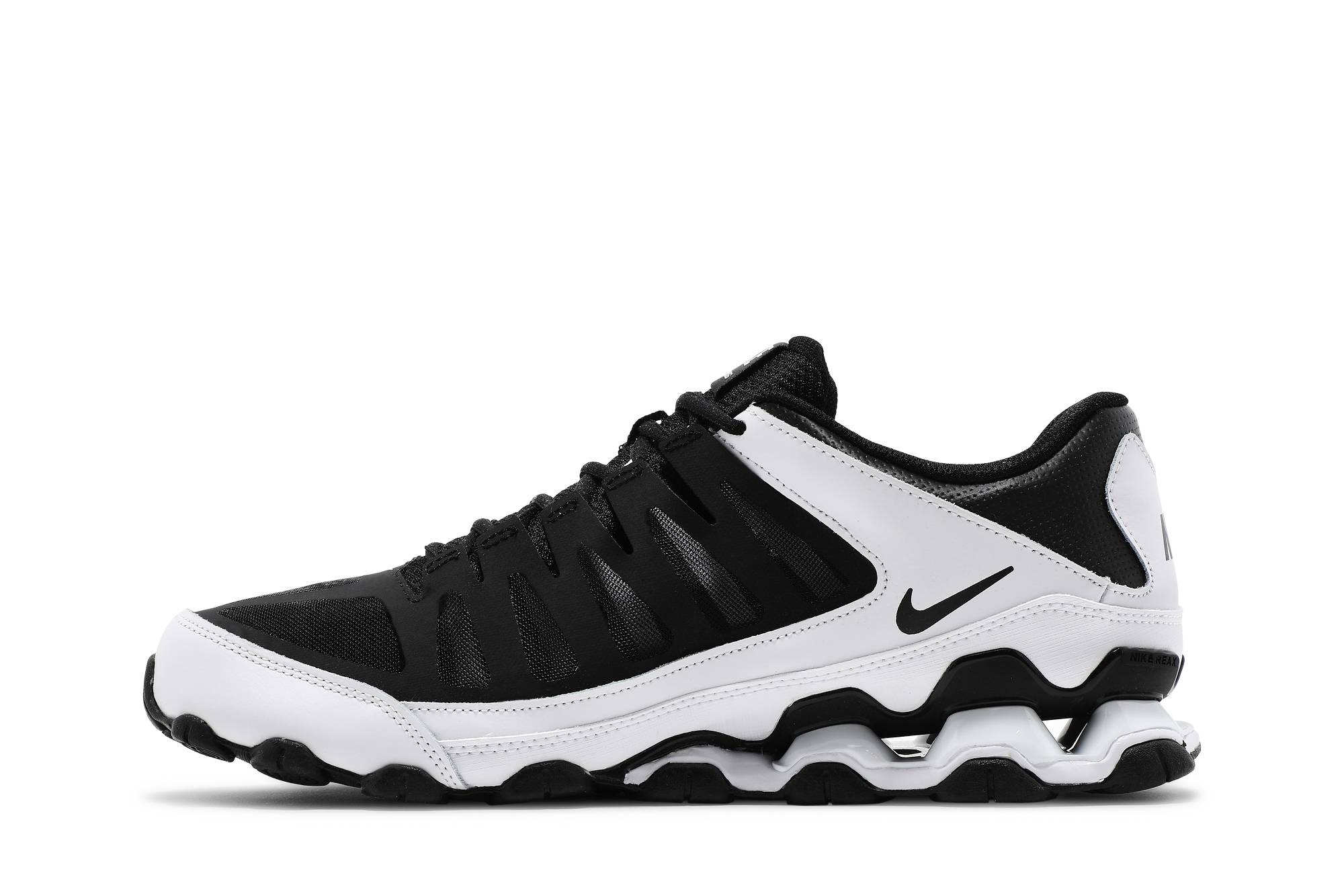 Lookbook Nike Reax 8 TR 'Hitam Putih' 621716-019