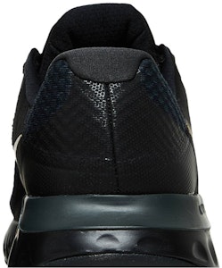 ナイキ リニュー ラン 2 "ブラック/メタリックゴールド" CU3504-010 Sizing ナイキ リニュー ラン 2 "ブラック/メタリックゴールド" CU3504-010