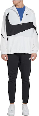 Nike Retro Colorblock Half-Zip Logo Jaket Putih AJ2696-100 Lookbook Nike Retro Colorblock Half-Zip Logo Jaket Putih AJ2696-100