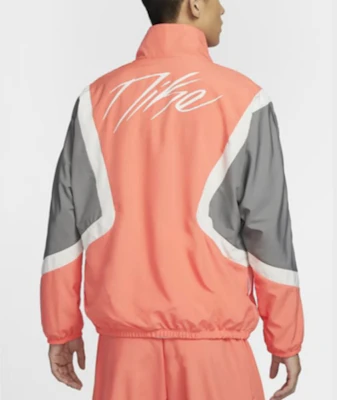 Nike 復古紅色立領拉鍊編織夾克 FZ0249-643 Lookbook Nike 復古紅色立領拉鍊編織夾克 FZ0249-643