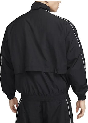 나이키 남성 레트로 트랙 재킷 블랙 사이드 스트라이프 디자인. FB8623-010 Lookbook 나이키 남성 레트로 트랙 재킷 블랙 사이드 스트라이프 디자인. FB8623-010