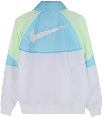 나이키 레트로 윈드브레이커 자켓 블루/화이트 컬러블록 후드 디자인 AR2210-101 Lookbook 나이키 레트로 윈드브레이커 자켓 블루/화이트 컬러블록 후드 디자인 AR2210-101