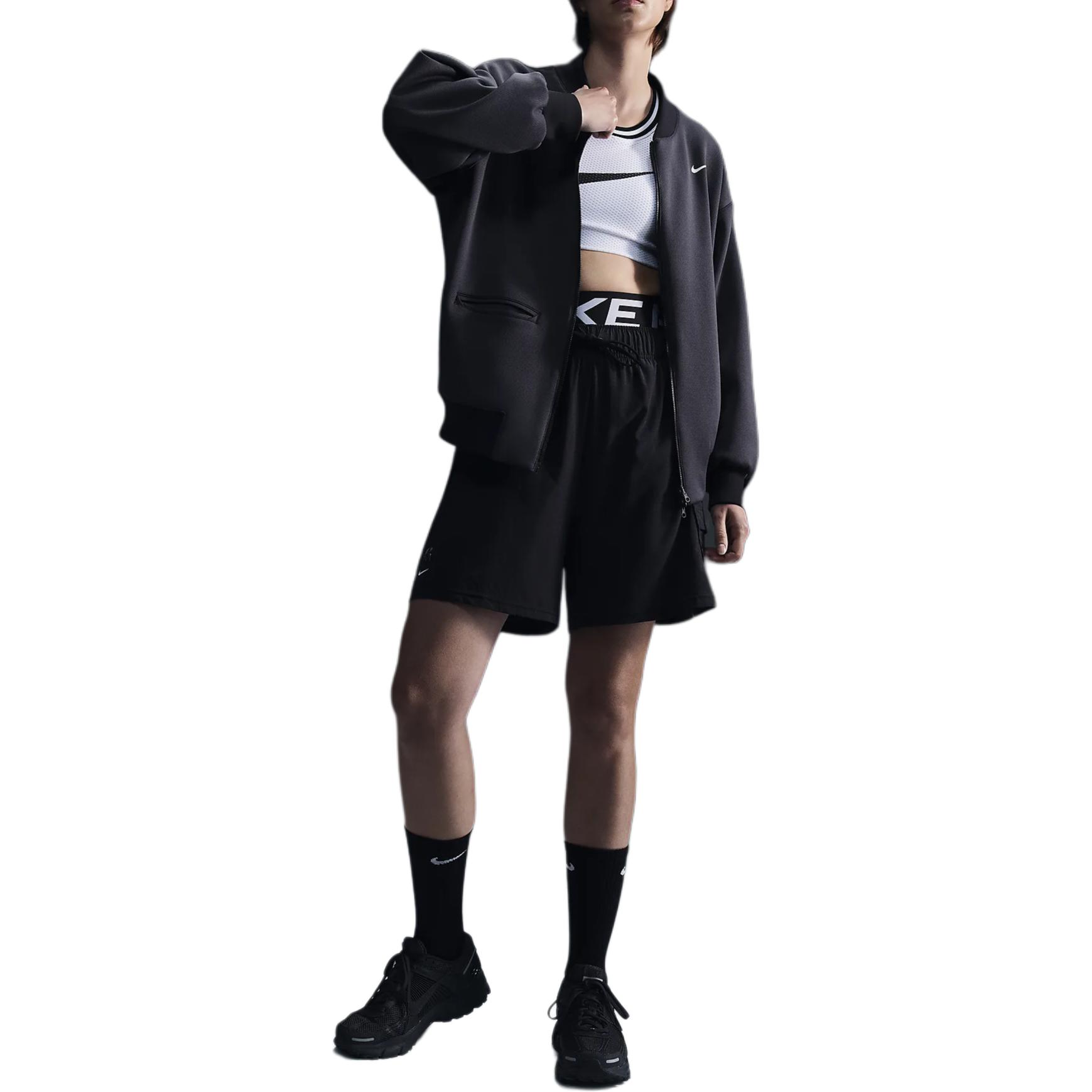 Lookbook Nike 可翻轉籃球外套 刺繡標誌 男女黑色飛行夾克 FV3164-010