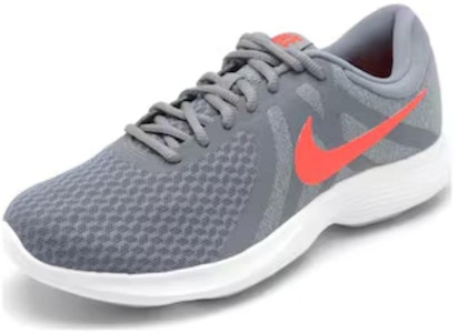 Nike Revolution 4 ''Merah Habanero'' 908988-013 Lookbook Nike Revolution 4 ''Merah Habanero'' 908988-013