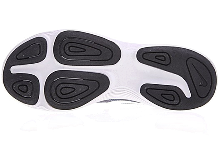 Shop 耐克革命4代低帮 灰/白配色 908988-004