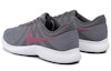 Lookbook Nike Revolution 4 低幫跑步鞋 灰粉