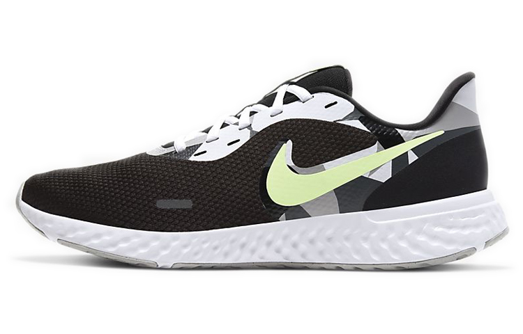 Buy Nike Revolution 5 'Hitam Hantu Hijau' BQ3204-007