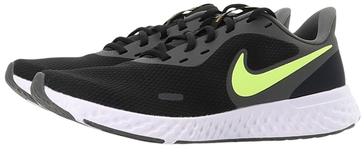 Nike Revolution 5 'Hitam Hijau' BQ3204-013 Lookbook Nike Revolution 5 'Hitam Hijau' BQ3204-013