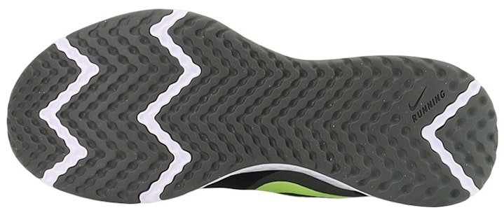 Nike Revolution 5 'Hitam Hijau' BQ3204-013 Details for Nike Revolution 5 'Hitam Hijau' BQ3204-013