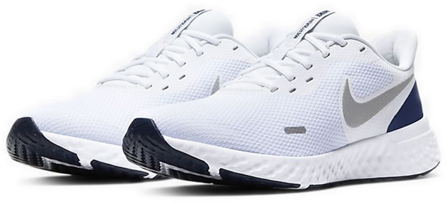 Nike Revolution 5 'White Midnight Navy' BQ3204-102 Lookbook Nike Revolution 5 'White Midnight Navy' BQ3204-102