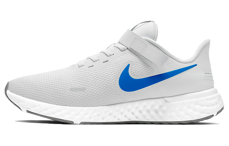 Nike Revolution 5 FlyEase 'Photon Dust Photo Blue'