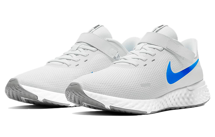 Nike Revolution 5 FlyEase 'Photon Dust Photo Blue' 圖 3
