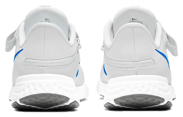 Nike Revolution 5 FlyEase 'Photon Dust Photo Blue' 圖 5