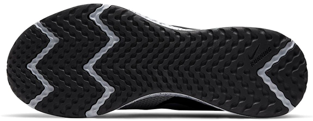 Nike Revolution 5 Premium 'Hitam Krom' CV0159-001 Details for Nike Revolution 5 Premium 'Hitam Krom' CV0159-001