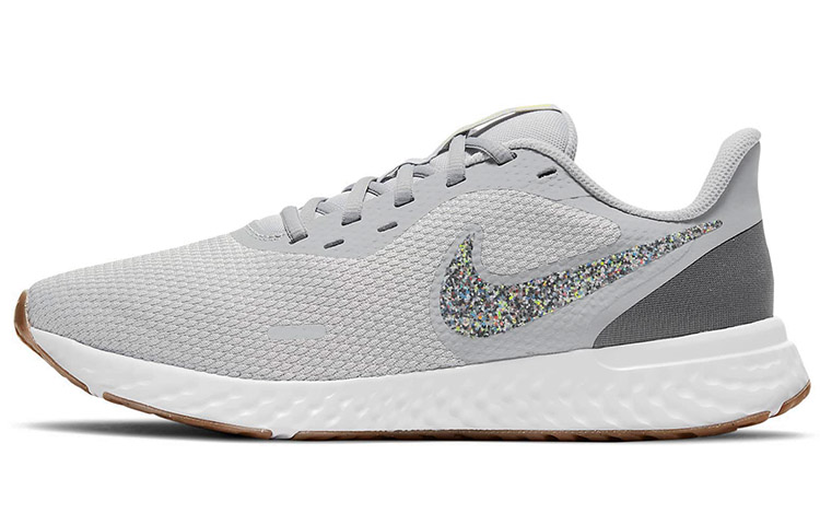 revolution 5 premium running shoe