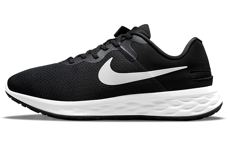 Buy Nike Revolution 6 FlyEase Next Nature 低幫運動跑步鞋 黑白 可回收材料