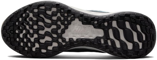 Nike Revolution 6 Next Nature「黑色鐳射藍」DC3728-012 Details for Nike Revolution 6 Next Nature「黑色鐳射藍」DC3728-012