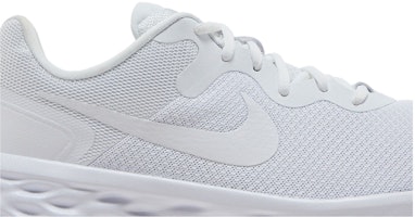 Nike Revolution 6 Next Nature 'Triple White' Lelaki Wanita Putih Original DC3728-102 Order Nike Revolution 6 Next Nature 'Triple White' Lelaki Wanita Putih Original DC3728-102