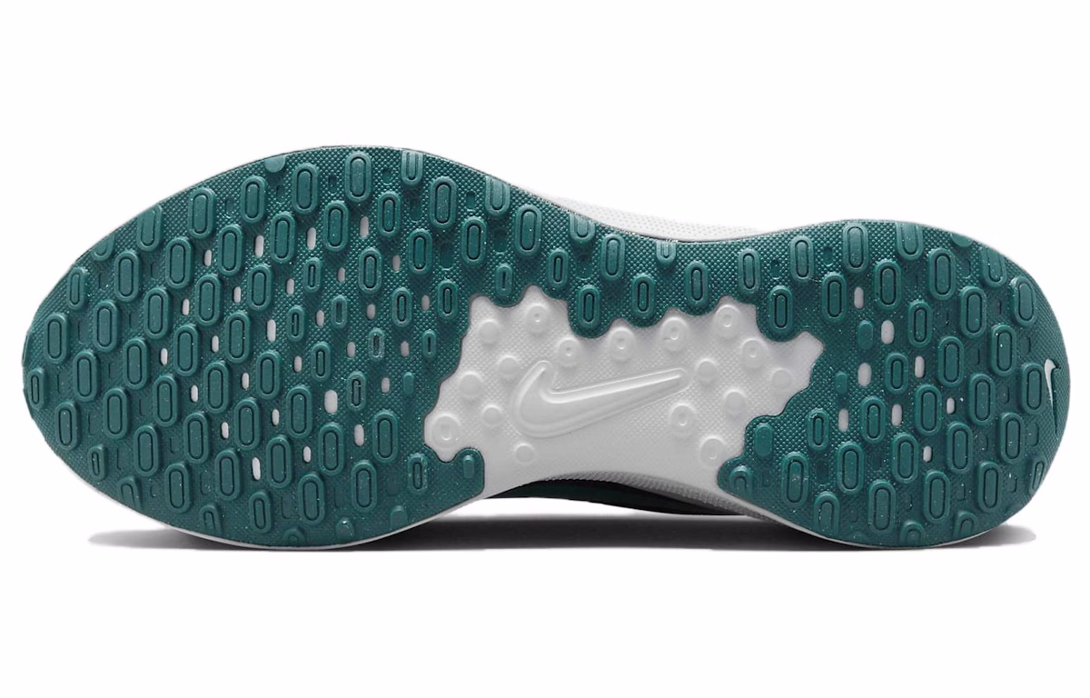 Nike Revolution 7 'Black Geode Teal' FB2207-004