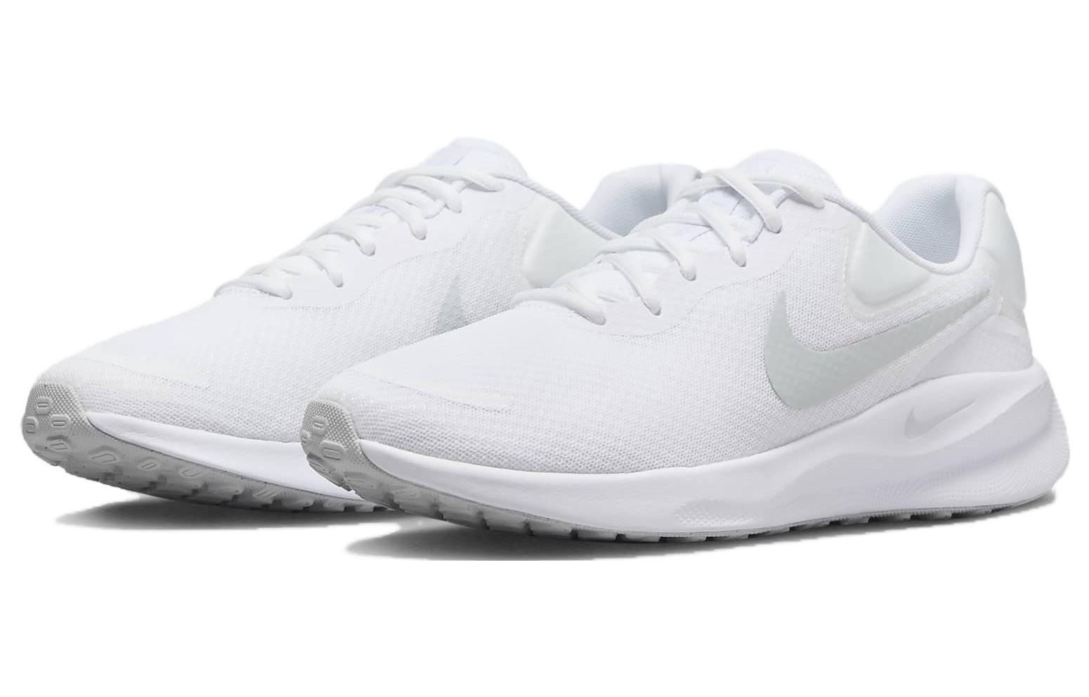 Shop Nike REVOLUTION 7 減震透氣 低筒 跑步鞋 男款 白色