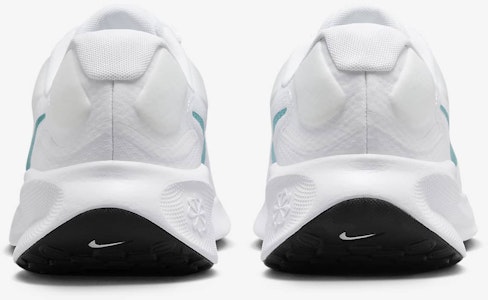 Nike Revolution 7 'Putih Platinum Murni' FB2207-103 Details for Nike Revolution 7 'Putih Platinum Murni' FB2207-103