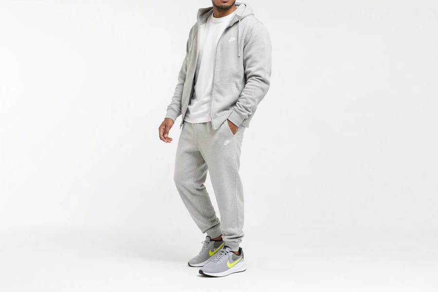 Nike Revolution 7 'Gris Lobo Voltio' FB2207-002 Order Nike Revolution 7 'Gris Lobo Voltio' FB2207-002