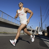 耐克Revolution 7跑鞋 FB2207-102 Order 耐克Revolution 7跑鞋 FB2207-102