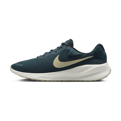 Nike Revolution 7