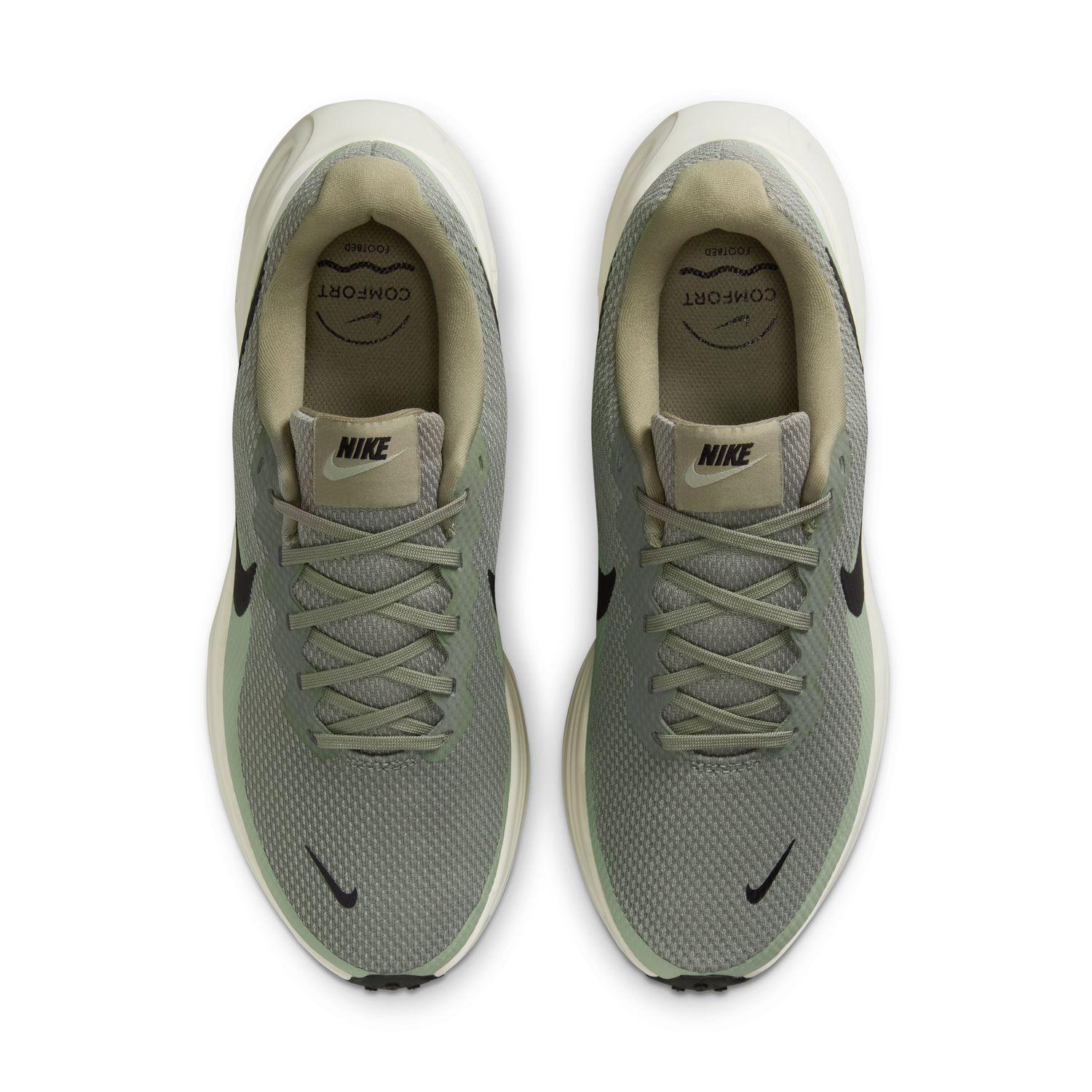 Lookbook Nike Revolution 8 300LT Army/Black Sneakers HJ9198-300