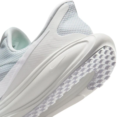 Nike Revolution 8 Easy On 004 Ungu/Putih HQ2414-004 Sizing Nike Revolution 8 Easy On 004 Ungu/Putih HQ2414-004