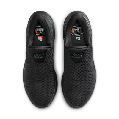 Shop Nike Revolution 8 Easy On 深灰/黑/深灰 HQ2414-003