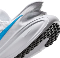 Nike Revolution 8 Easy On Putih/Platinum Murni/Hitam/Biru Hero HQ2414-101 1