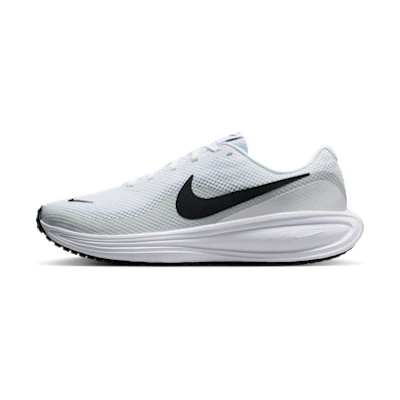 Nike Revolution 8