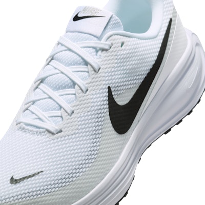 Nike Revolution 8 HJ9198-101 Sizing Nike Revolution 8 HJ9198-101